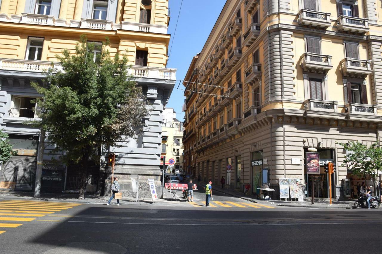 Le Case Della Baia Di Napoli Exteriör bild
